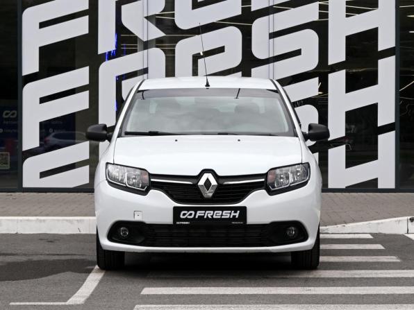 Renault Logan II с пробегом 2015 года, цена 1 179 000 рублей, 45187 км, седан, Автокод Объявления