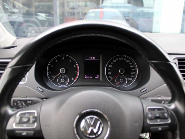 Volkswagen Jetta VI с пробегом 2014 года, цена 890 000 рублей, 303519 км, седан, Автокод Объявления