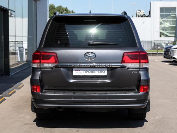 Toyota Land Cruiser 200 Series Рестайлинг 2 с пробегом 2019 года, цена 8 549 000 рублей, 82440 км, внедорожник, Автокод Объявления