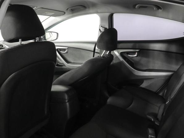 Hyundai Elantra V (MD) Рестайлинг с пробегом 2015 года, цена 1 070 000 рублей, 207945 км, седан, Автокод Объявления