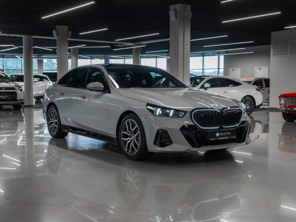 BMW 5 серии VIII (G60/G61/G68) с пробегом 2025 года, цена 6 800 000 рублей, 17134 км, седан, Автокод Объявления