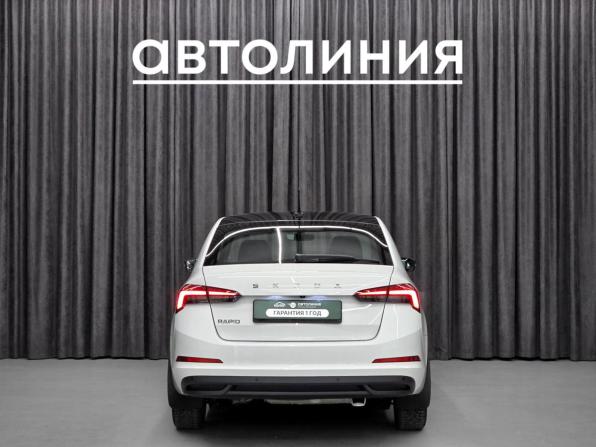 Skoda Rapid II с пробегом 2020 года, цена 1 645 000 рублей, 88700 км, лифтбек, Автокод Объявления