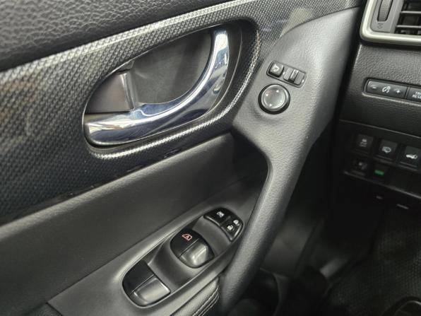 Nissan X-Trail III с пробегом 2015 года, цена 1 699 000 рублей, 153000 км, внедорожник, Автокод Объявления