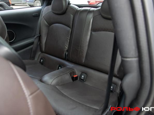 Mini Hatch III (F55/F56) с пробегом 2015 года, цена 1 768 000 рублей, 114043 км, хэтчбек, Автокод Объявления