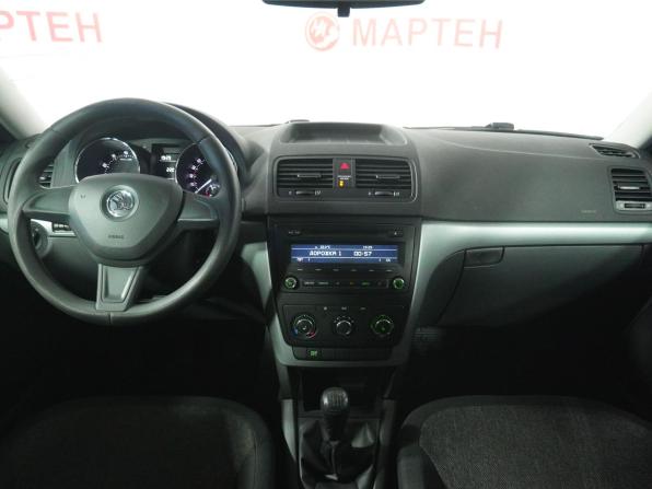 Skoda Yeti I Рестайлинг с пробегом 2014 года, цена 948 000 рублей, 107667 км, внедорожник, Автокод Объявления