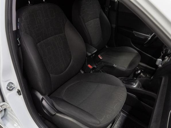Kia Rio III с пробегом 2015 года, цена 909 000 рублей, 225801 км, хэтчбек, Автокод Объявления