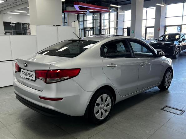 Kia Rio III Рестайлинг с пробегом 2015 года, цена 820 000 рублей, 231430 км, седан, Автокод Объявления