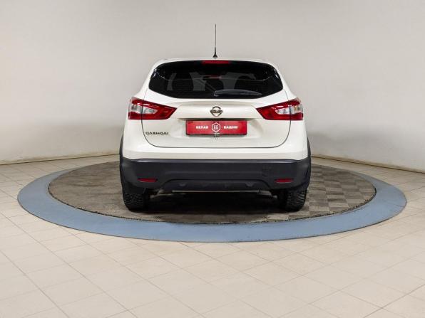 Nissan Qashqai II с пробегом 2016 года, цена 1 573 900 рублей, 206000 км, внедорожник, Автокод Объявления