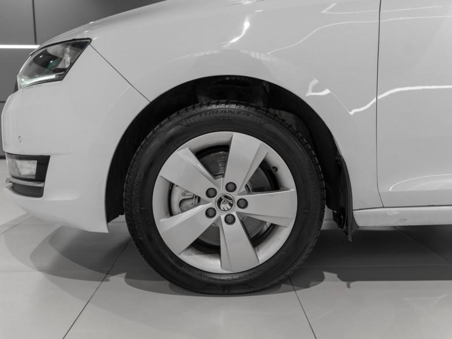 Skoda Rapid I Рестайлинг Москва  - изображение 18