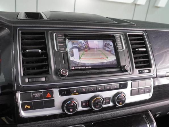 Volkswagen Multivan T6 с пробегом 2018 года, цена 3 069 000 рублей, 220980 км, минивэн, Автокод Объявления