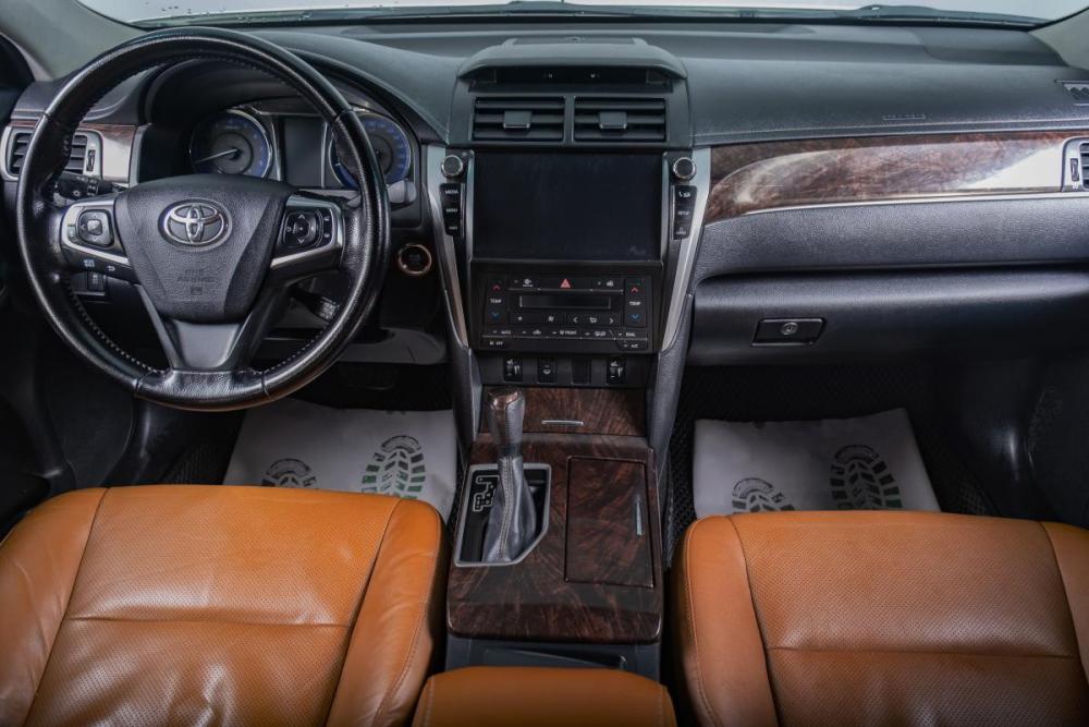Toyota Camry VII (XV50) Рестайлинг Томск  - изображение 11