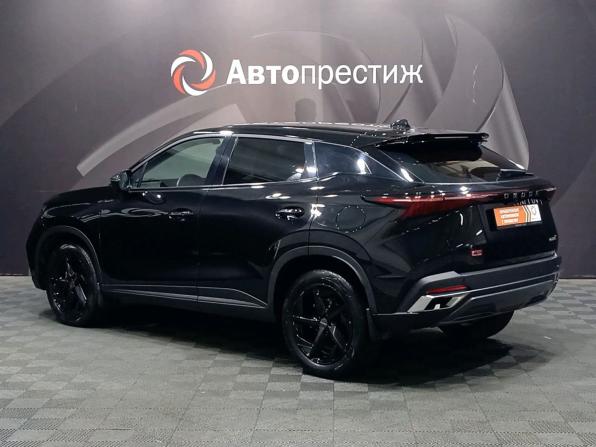 Omoda C5 I с пробегом 2023 года, цена 1 695 000 рублей, 42000 км, внедорожник, Автокод Объявления