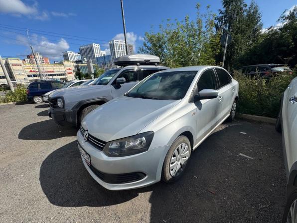 Volkswagen Polo V Рестайлинг с пробегом 2015 года, цена 927 000 рублей, 112000 км, седан, Автокод Объявления