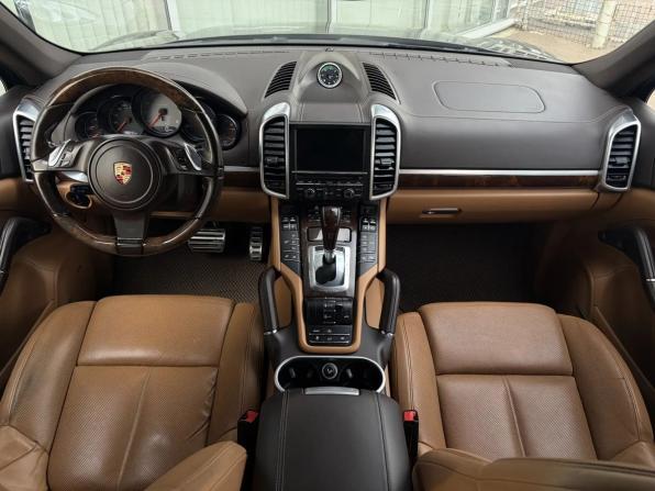 Porsche Cayenne II (958) с пробегом 2011 года, цена 1 899 000 рублей, 197000 км, внедорожник, Автокод Объявления
