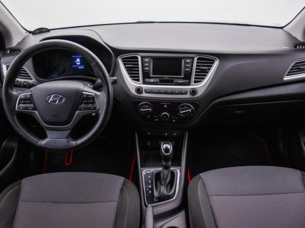 Hyundai Solaris II с пробегом 2019 года, цена 1 380 000 рублей, 108214 км, седан, Автокод Объявления