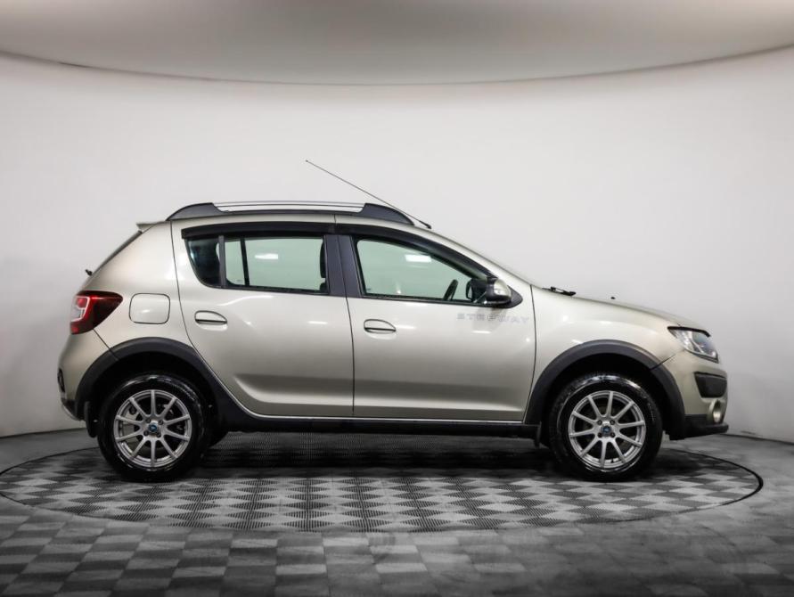 Renault Sandero II Санкт-Петербург  - изображение 4