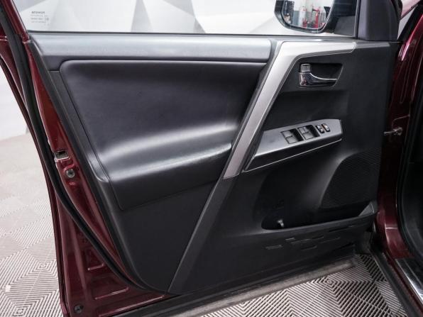 Toyota RAV4 IV (XA40) Рестайлинг с пробегом 2019 года, цена 2 890 000 рублей, 98693 км, внедорожник, Автокод Объявления
