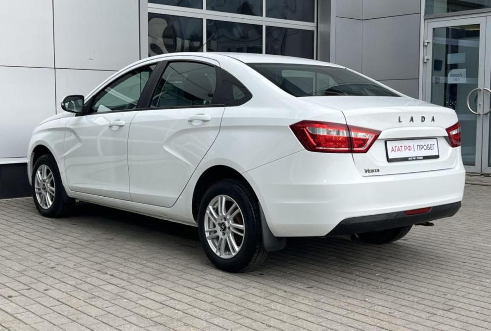 Lada (ВАЗ) Vesta I Владимир  - изображение 5