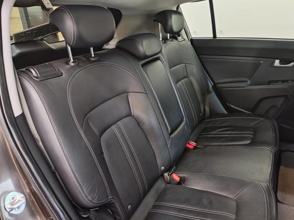 Kia Sportage III с пробегом 2012 года, цена 1 295 000 рублей, 262767 км, внедорожник, Автокод Объявления