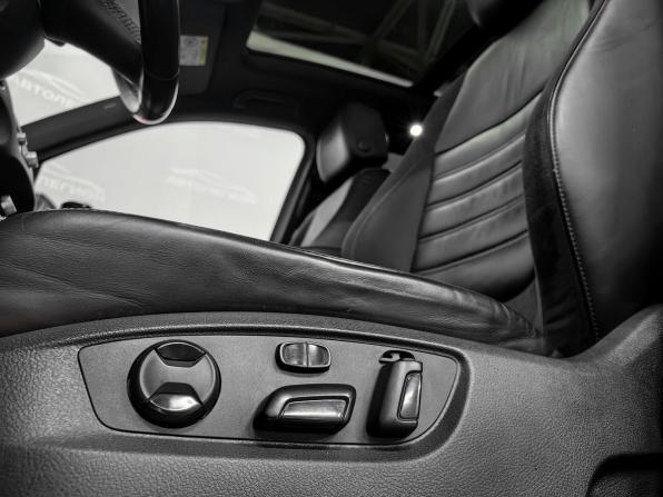 Volkswagen Touareg II Рестайлинг с пробегом 2016 года, цена 3 150 000 рублей, 163684 км, внедорожник, Автокод Объявления