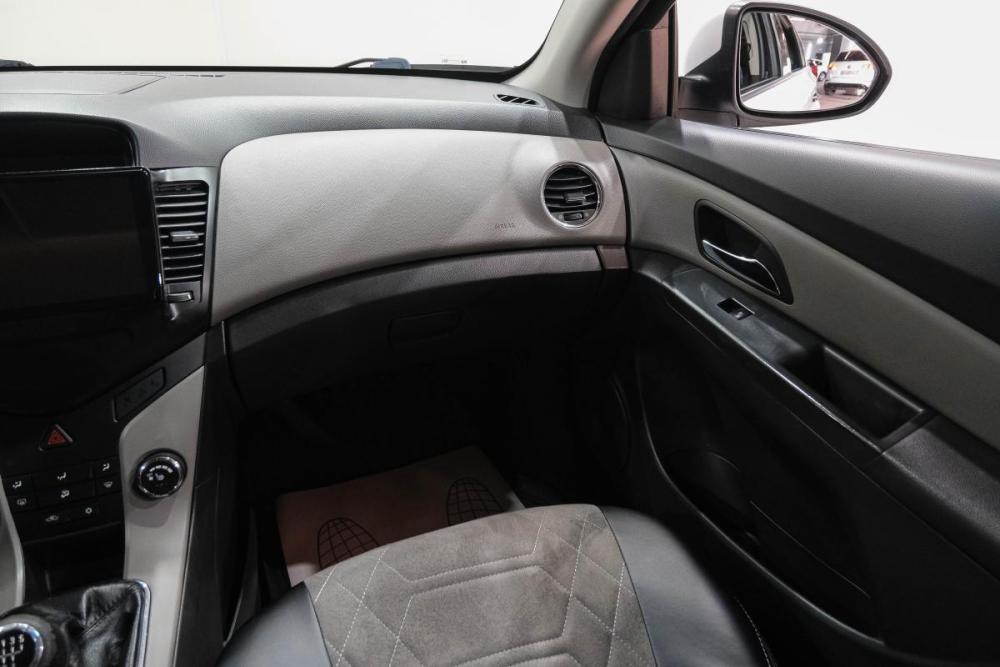 Chevrolet Cruze I Новокузнецк  - изображение 19