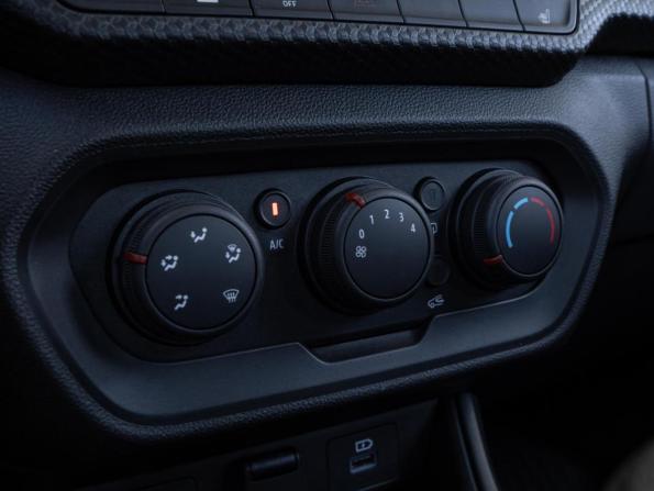 Lada (ВАЗ) Iskra с пробегом 2025 года, цена 1 420 000 рублей, 16199 км, седан, Автокод Объявления