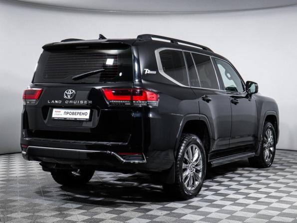 Toyota Land Cruiser 300 Series с пробегом 2021 года, цена 10 350 000 рублей, 56952 км, внедорожник, Автокод Объявления