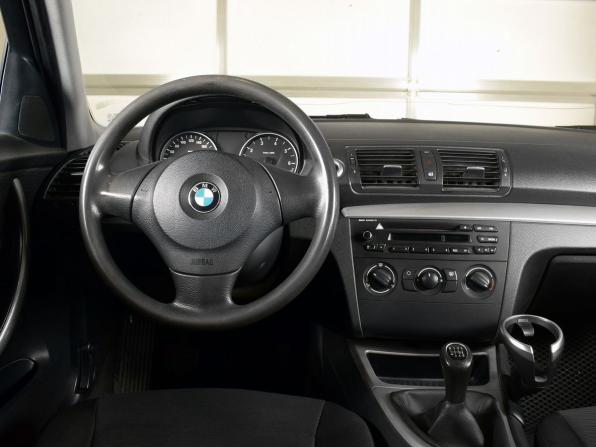 BMW 1 серии I (E81/E82/E87/E88) Рестайлинг с пробегом 2008 года, цена 729 995 рублей, 252880 км, хэтчбек, Автокод Объявления