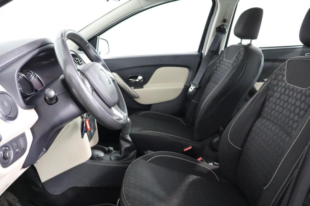 Renault Logan II Санкт-Петербург  - изображение 8