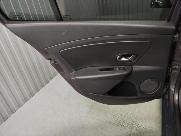 Renault Fluence I с пробегом 2012 года, цена 685 000 рублей, 216636 км, седан, Автокод Объявления