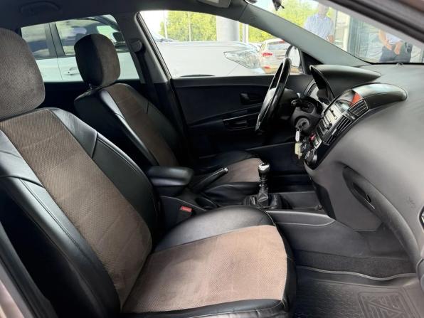 Kia Ceed I с пробегом 2008 года, цена 649 000 рублей, 213219 км, универсал, Автокод Объявления
