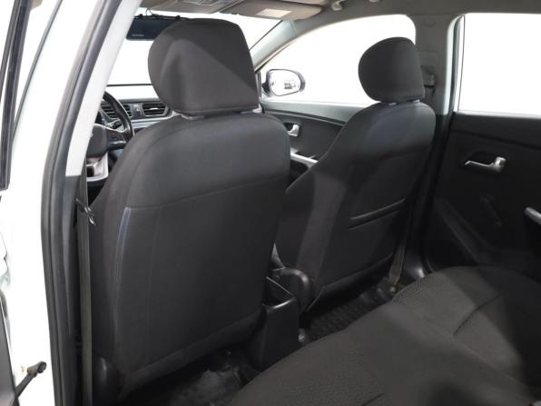 Kia Rio III с пробегом 2014 года, цена 979 000 рублей, 100818 км, хэтчбек, Автокод Объявления