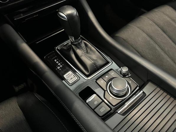 Mazda 6 III (GJ) Рестайлинг 2 с пробегом 2019 года, цена 2 270 000 рублей, 90620 км, седан, Автокод Объявления