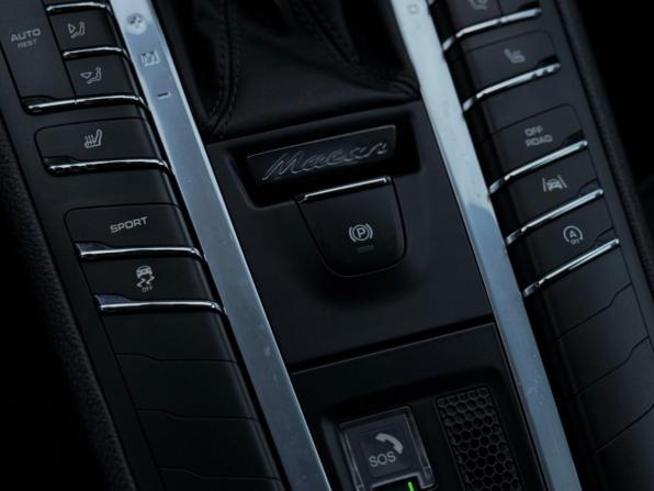 Porsche Macan I с пробегом 2018 года, цена 4 299 000 рублей, 67891 км, внедорожник, Автокод Объявления
