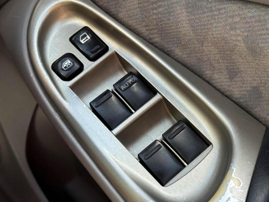 Nissan Sunny N16 Кропоткин  - изображение 11
