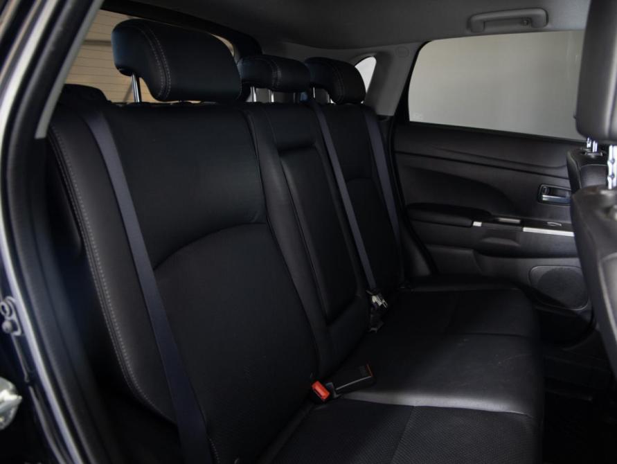 Mitsubishi ASX I Рестайлинг 2 Санкт-Петербург  - изображение 12
