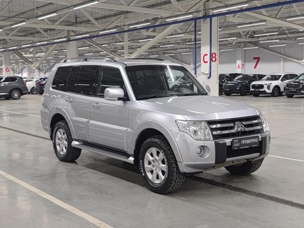 Mitsubishi Pajero IV Рестайлинг 1 с пробегом 2011 года, цена 1 950 000 рублей, 139375 км, внедорожник, Автокод Объявления