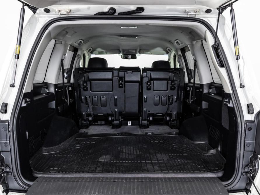 Toyota Land Cruiser 200 Series Рестайлинг 1 Санкт-Петербург  - изображение 29