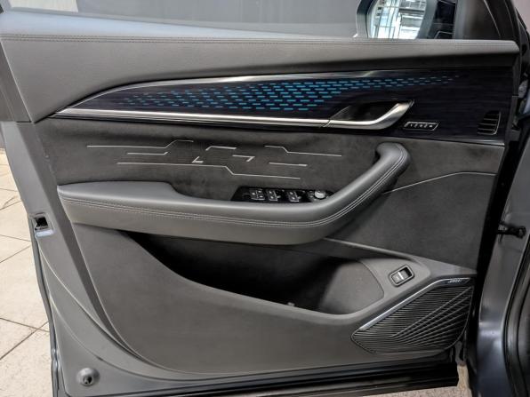 Geely Monjaro I с пробегом 2024 года, цена 3 585 000 рублей, 33556 км, внедорожник, Автокод Объявления