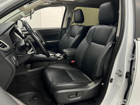 Mitsubishi Pajero Sport III Рестайлинг с пробегом 2020 года, цена 3 450 000 рублей, 119012 км, внедорожник, Автокод Объявления