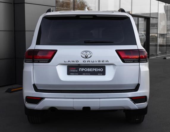 Toyota Land Cruiser 300 Series с пробегом 2021 года, цена 8 998 000 рублей, 139707 км, внедорожник, Автокод Объявления