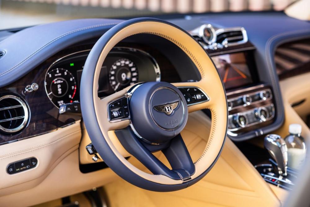 Bentley Bentayga I Рестайлинг Москва  - изображение 24