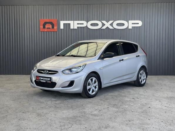 Hyundai Solaris I с пробегом 2012 года, цена 997 000 рублей, 90944 км, хэтчбек, Автокод Объявления