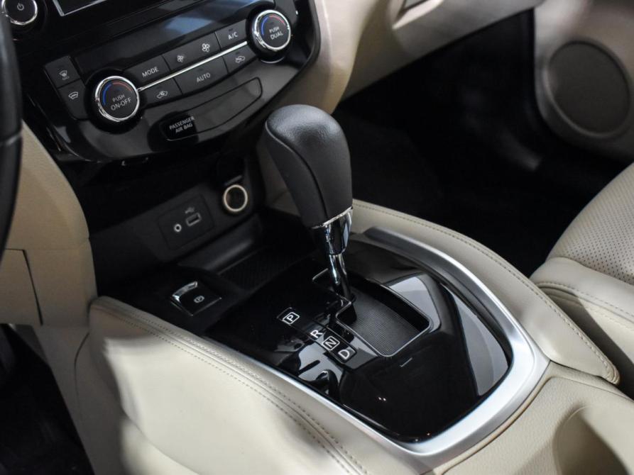 Nissan X-Trail III Рестайлинг Санкт-Петербург  - изображение 11