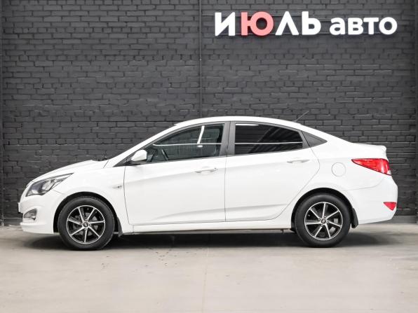 Hyundai Solaris I Рестайлинг с пробегом 2016 года, цена 830 000 рублей, 180859 км, седан, Автокод Объявления
