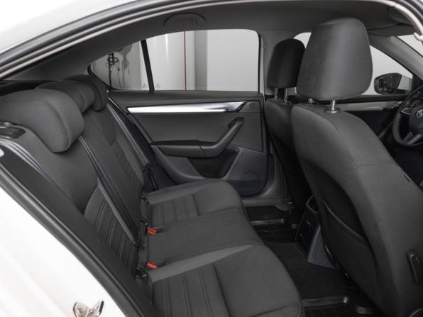 Skoda Octavia III (A7) Рестайлинг с пробегом 2019 года, цена 1 803 900 рублей, 93893 км, лифтбек, Автокод Объявления