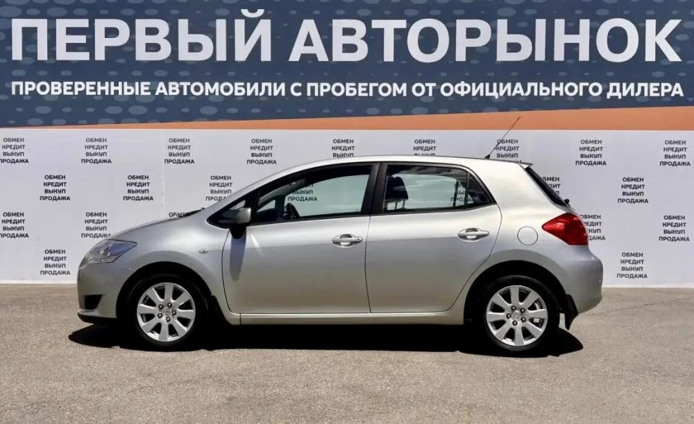 Toyota Auris I Краснодар  - изображение 8