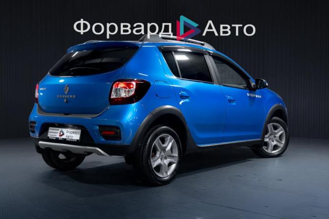 Renault Sandero II с пробегом 2015 года, цена 999 000 рублей, 69699 км, хэтчбек, Автокод Объявления