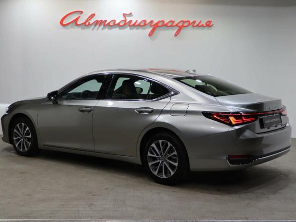 Lexus ES VII Рестайлинг 2 с пробегом 2025 года, цена 5 590 000 рублей, 5755 км, седан, Автокод Объявления