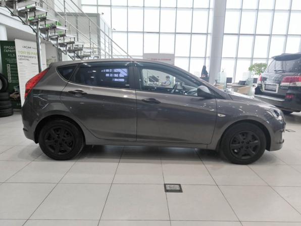 Hyundai Solaris I Рестайлинг с пробегом 2015 года, цена 850 000 рублей, 93480 км, хэтчбек, Автокод Объявления